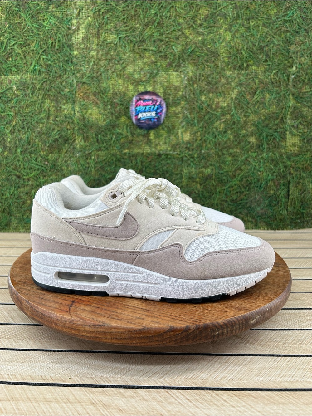 Nike Wmns Air Max 1 'Platinum Violet'